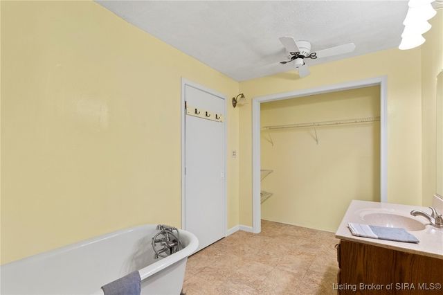 2631 Michigan Road, Madison, IN 47250