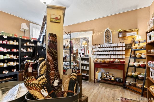 2631 Michigan Road, Madison, IN 47250