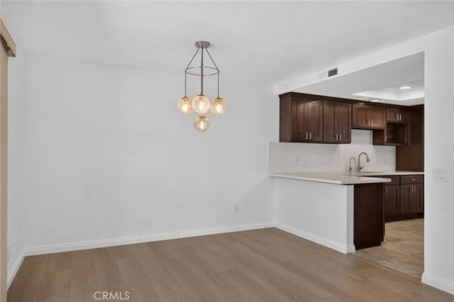 122 Almador, Irvine, CA 92614