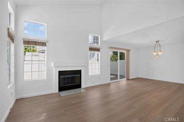 122 Almador, Irvine, CA 92614