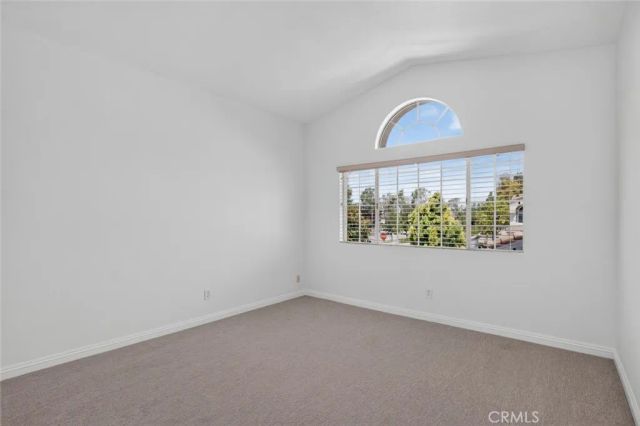 122 Almador, Irvine, CA 92614