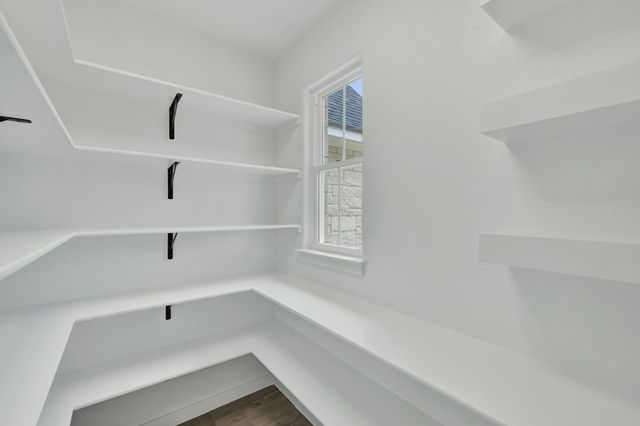 110 Lake Village RD, Seguin, TX 78155