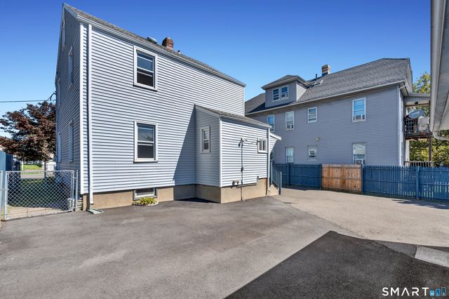 75 Ocean Avenue, Bridgeport, CT 06605