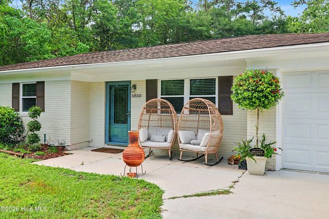 5850 Michelle Drive, Wilmington, NC 28403