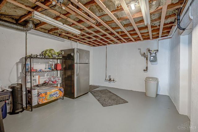 5271 Highview Drive, Cincinnati, OH 45238