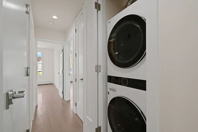 19-25 22nd Road, New York City, NY 11105