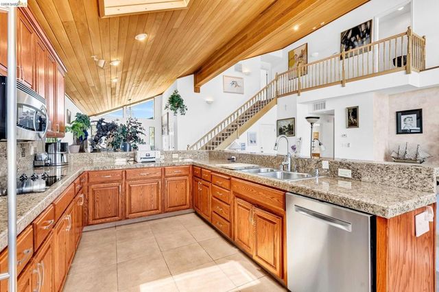 5561 BEAVER LANE, Discovery Bay, CA 94505
