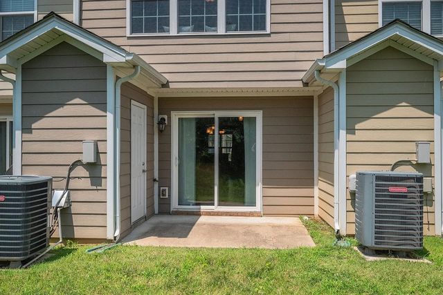 104 Cobblestone Place Dr, Goodlettsville, TN 37072