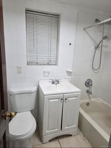 1729 Barnes Avenue, Bronx, NY 10462
