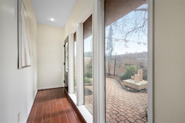 6728 Buffalo Speedway, West University Place, TX 77005