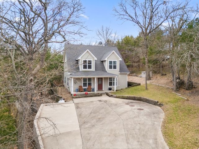 150 Spanish Trail, Pottsboro, TX 75076