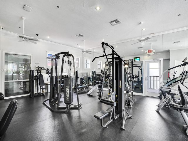 3245 NE 184th Street 13305, Aventura, FL 33160