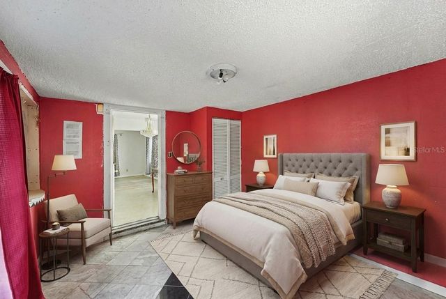 2405 44TH STREET S, St Petersburg, FL 33711