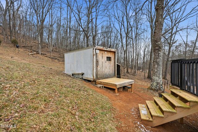 305 Browders Chapel Road, Hiltons, VA 24258