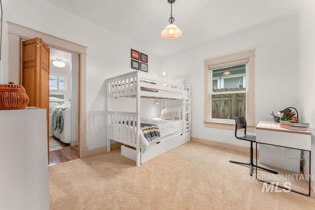 1005 N 21st St, Boise, ID 83702