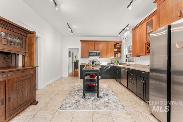 1005 N 21st St, Boise, ID 83702