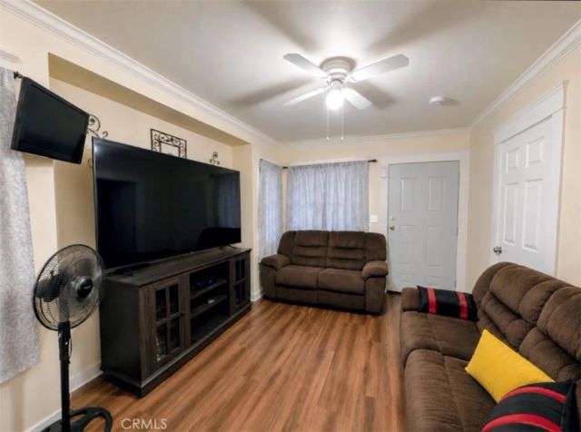 909 W Denni Street, Los Angeles, CA 90744