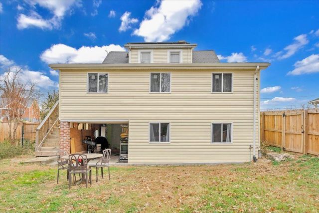 2836 Clifton ST, Roanoke, VA 24017