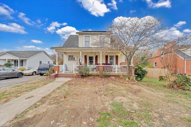 2836 Clifton ST, Roanoke, VA 24017