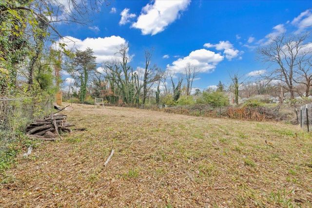 2836 Clifton ST, Roanoke, VA 24017