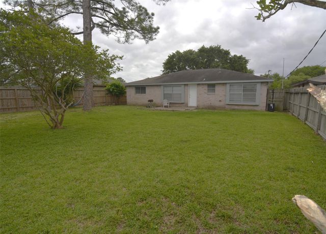 11502 W Bellfort Avenue, Houston, TX 77099