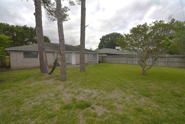 11502 W Bellfort Avenue, Houston, TX 77099