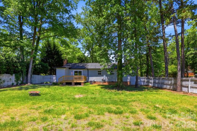 1440 Jodhpur Court, Charlotte, NC 28212