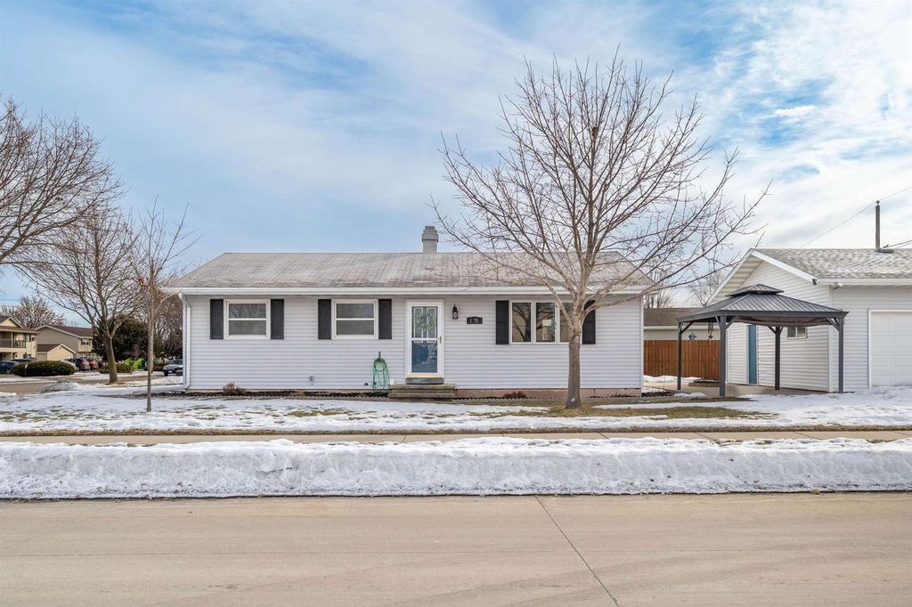 1775 LOMBARD AVENUE, Oshkosh, WI 54902
