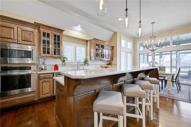 14001 Nicklaus Drive, Overland Park, KS 66223