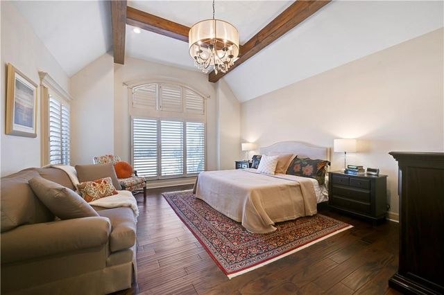 14001 Nicklaus Drive, Overland Park, KS 66223