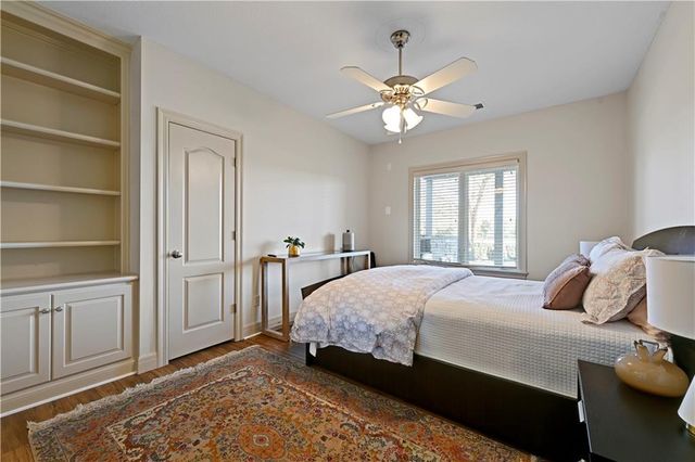 14001 Nicklaus Drive, Overland Park, KS 66223