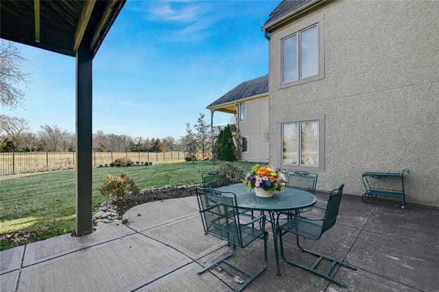 14001 Nicklaus Drive, Overland Park, KS 66223