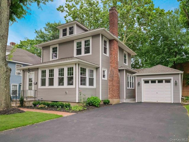 121 Clinton Avenue, Nyack, NY 10960