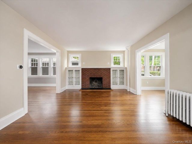 121 Clinton Avenue, Nyack, NY 10960