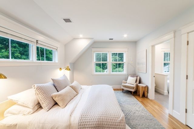 38 Pinehurst Road, Edgartown, MA 02539