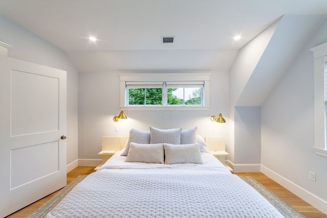 38 Pinehurst Road, Edgartown, MA 02539