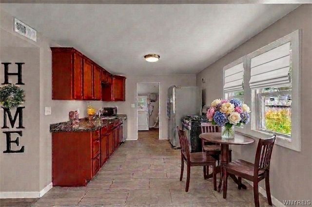 624 Montrose Avenue, Tonawanda, NY 14223
