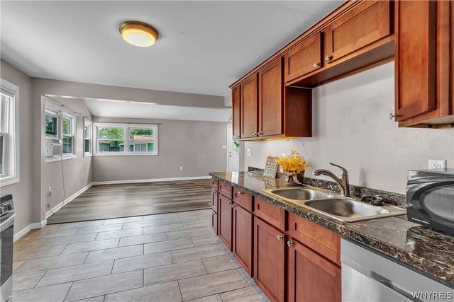 624 Montrose Avenue, Tonawanda, NY 14223