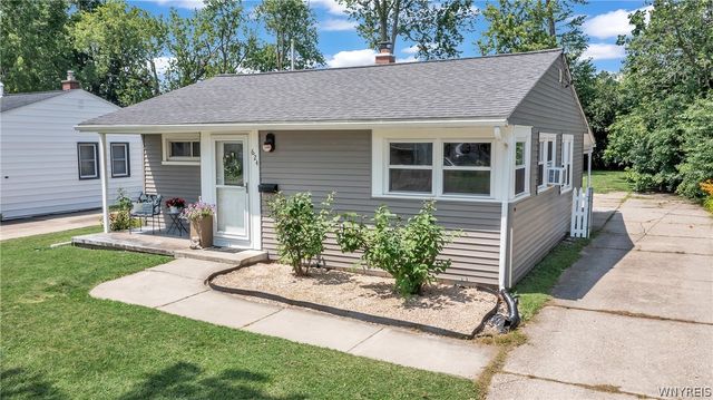 624 Montrose Avenue, Tonawanda, NY 14223