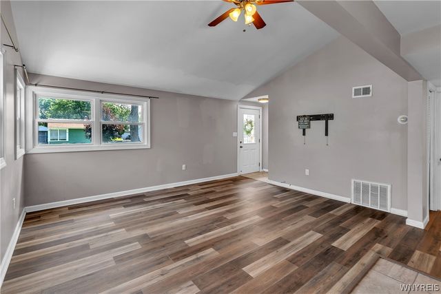 624 Montrose Avenue, Tonawanda, NY 14223