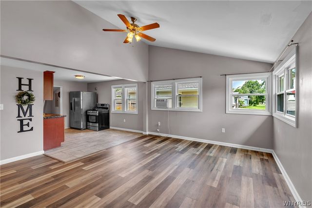 624 Montrose Avenue, Tonawanda, NY 14223