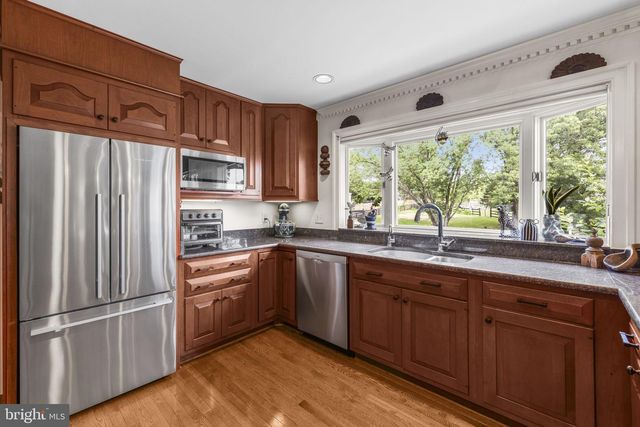 21185 ST LOUIS RD, Middleburg, VA 20117