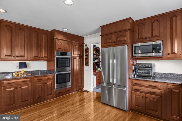 21185 ST LOUIS RD, Middleburg, VA 20117