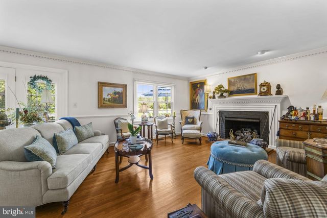 21185 ST LOUIS RD, Middleburg, VA 20117