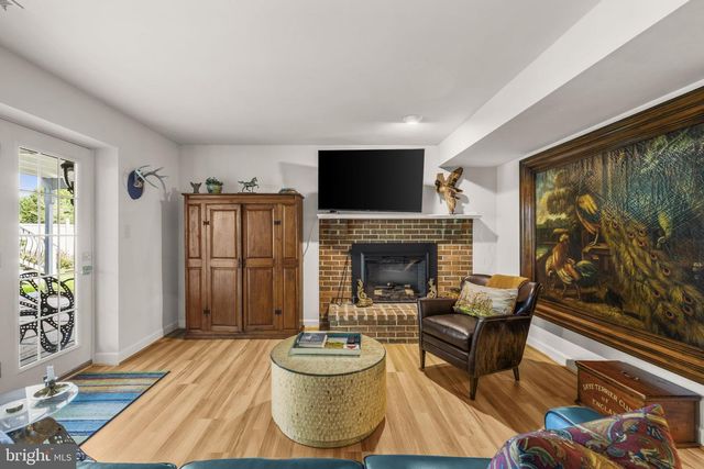 21185 ST LOUIS RD, Middleburg, VA 20117