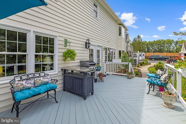 21185 ST LOUIS RD, Middleburg, VA 20117