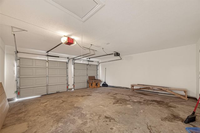 18219 Kings Lynn Street, Webster, TX 77058