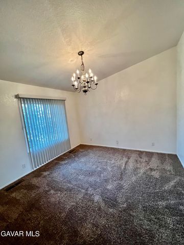 43673 Park Avenue, Lancaster, CA 93534