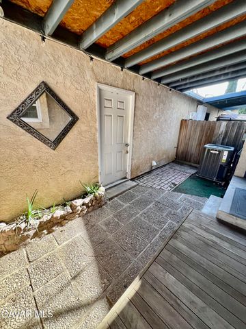 43673 Park Avenue, Lancaster, CA 93534