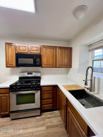 43673 Park Avenue, Lancaster, CA 93534